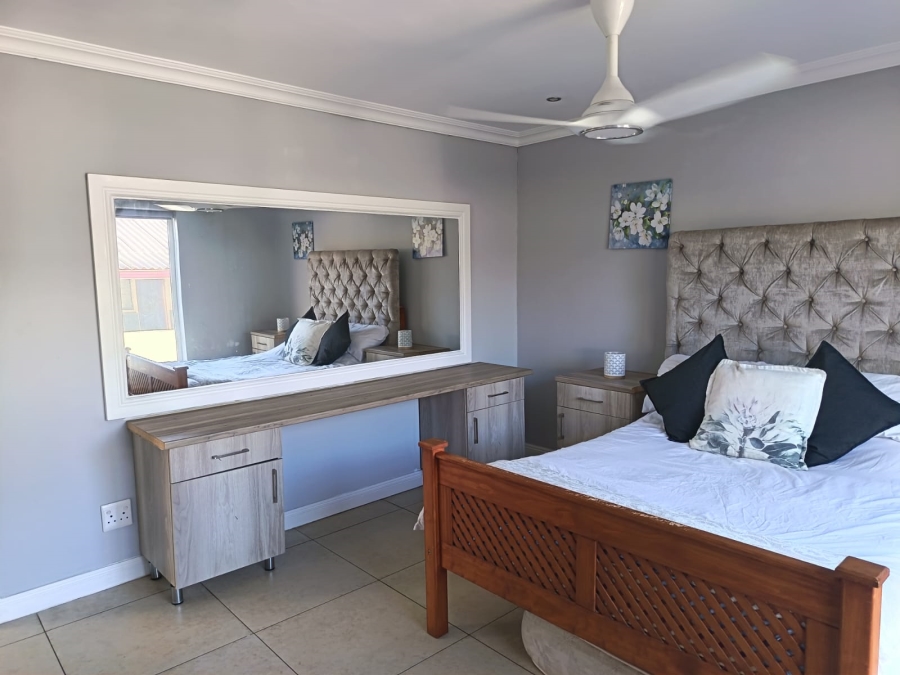 To Let 3 Bedroom Property for Rent in Jeffreys Bay Central Eastern Cape